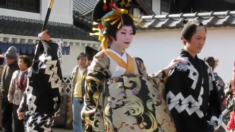 日本花魁出游表演